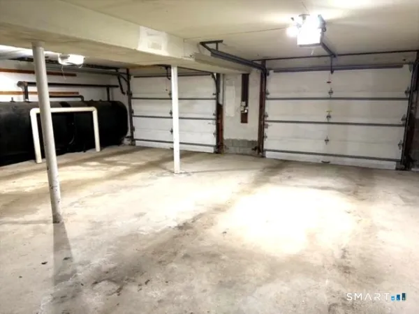 $3,500 | 16 Clearview Drive, Woodbridge, CT 06525