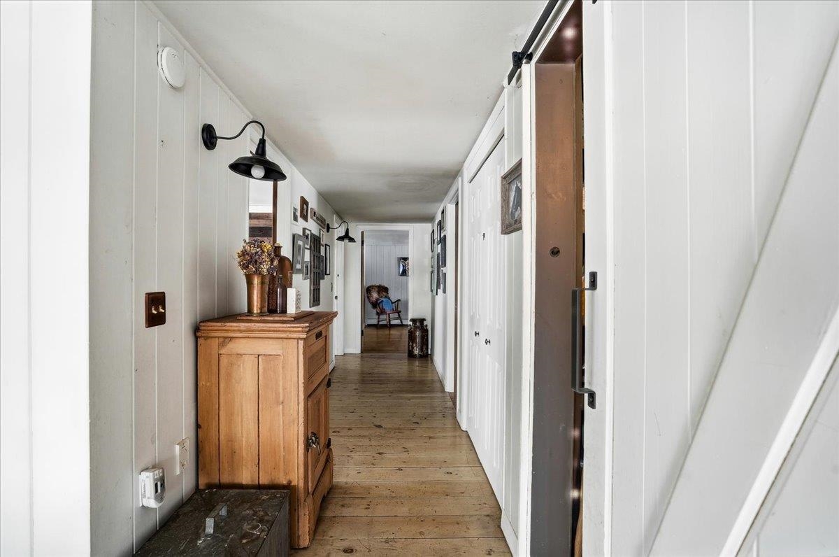 131 Cross Road Weare, NH 03281 - Photo 15 of 60