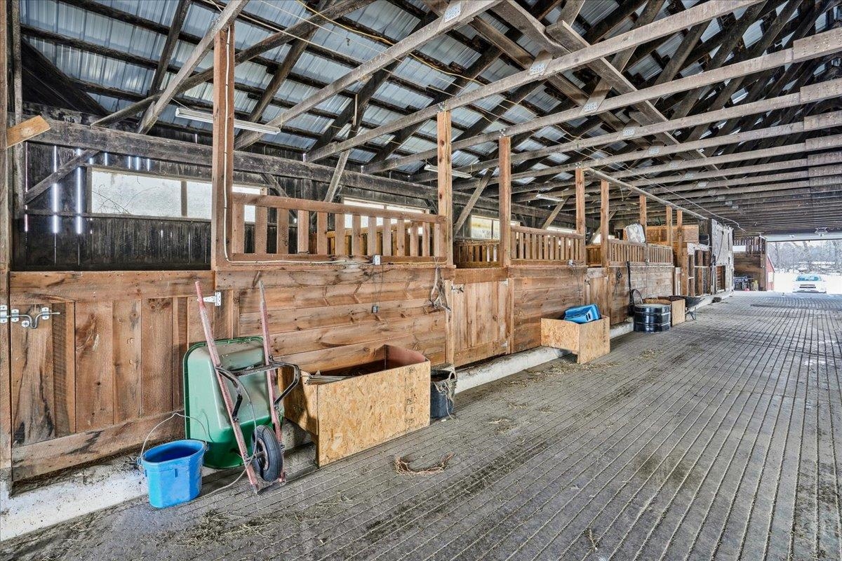 131 Cross Road Weare, NH 03281 - Photo 43 of 60