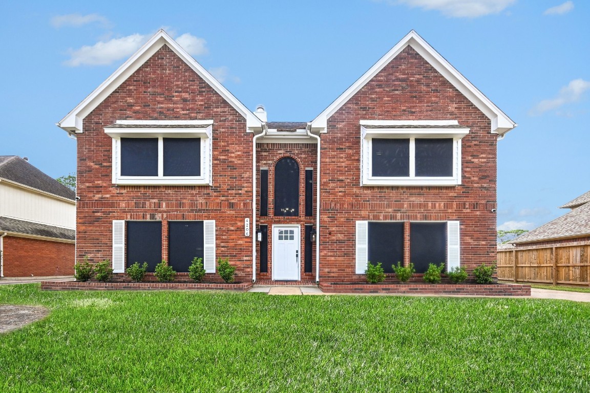 Welcome to 4206 River Ranch!