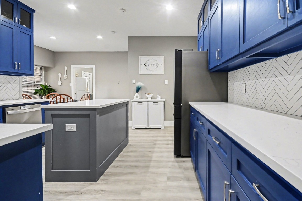 4206 River Ranch Drive Pasadena, TX 77505 - Photo 5 of 38 Lots of Counter Space