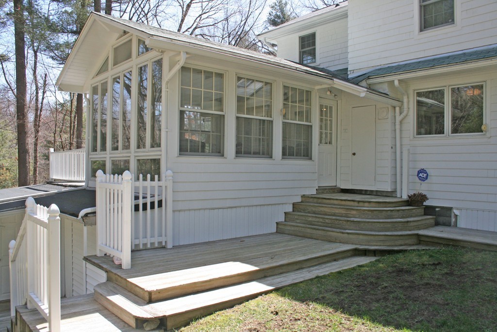 142 Newbridge Road Sudbury, MA 01776 - Photo 27 of 28