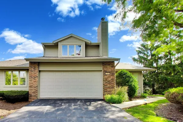 $489,900 | 110 Commons Drive, Palos Park, IL 60464