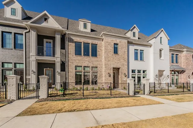 $4,000 | 11993 Dahlia Bay Drive, Frisco, TX 75033