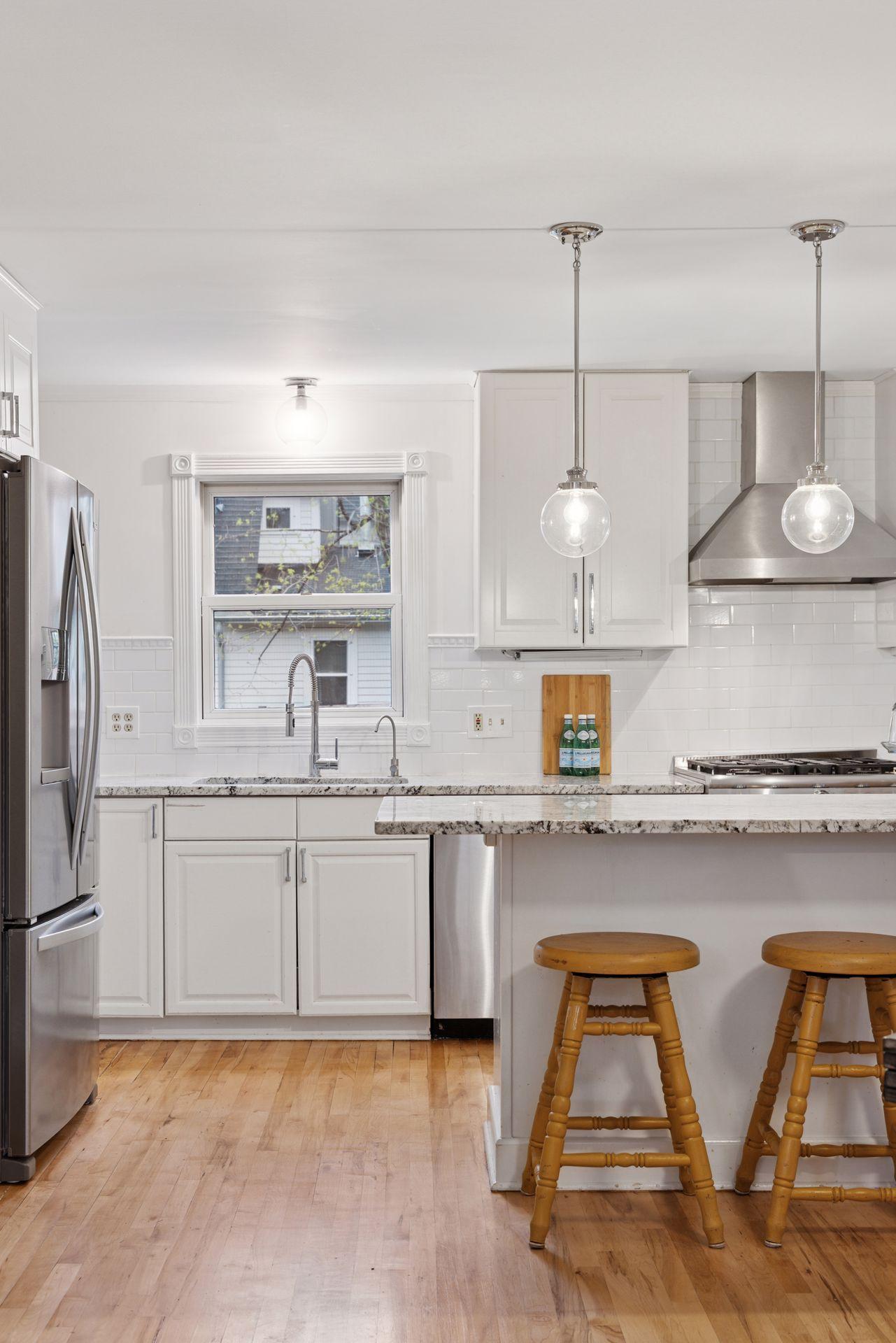 183 Maple Street Excelsior, MN 55331 - Photo 11 of 53