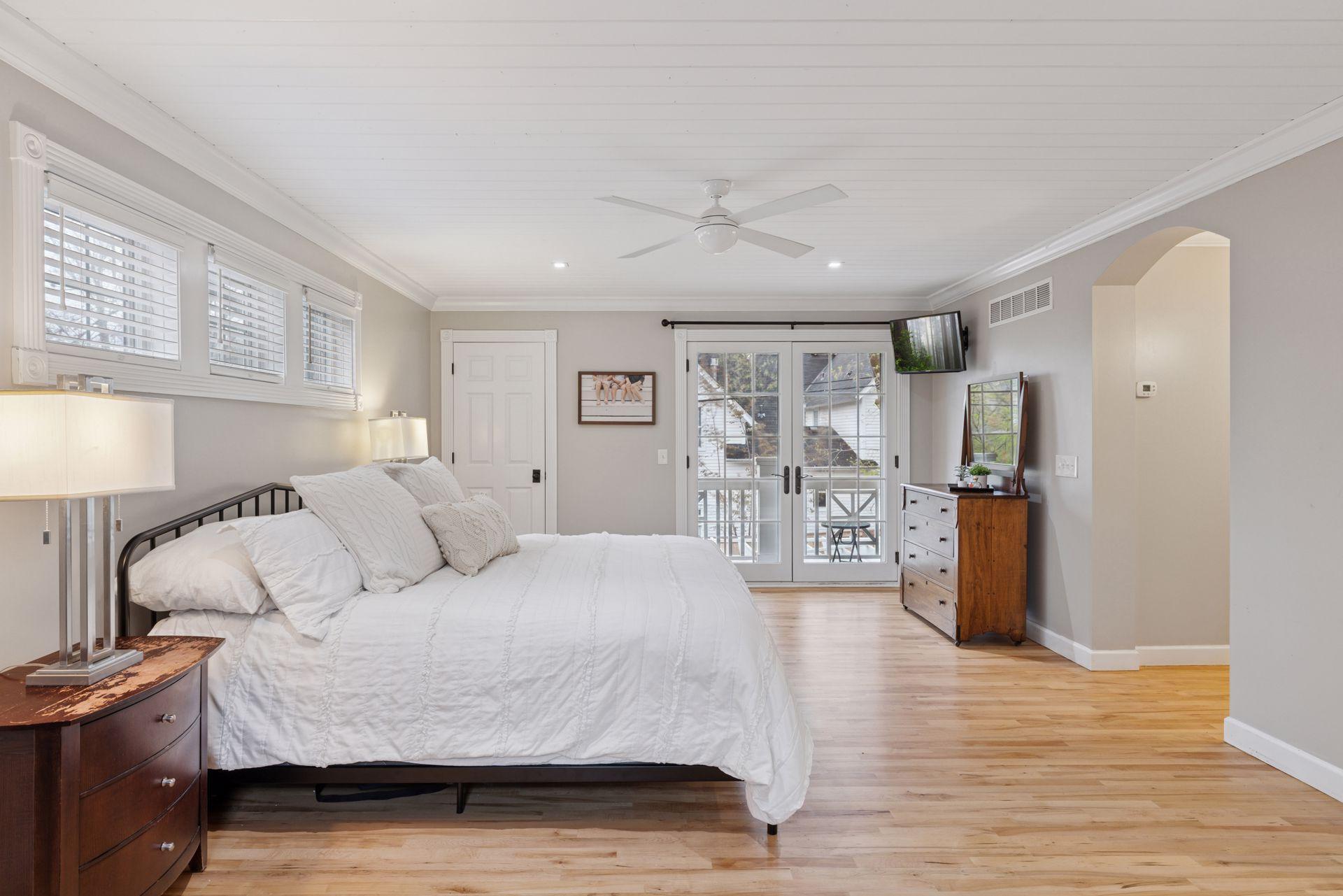 183 Maple Street Excelsior, MN 55331 - Photo 20 of 53