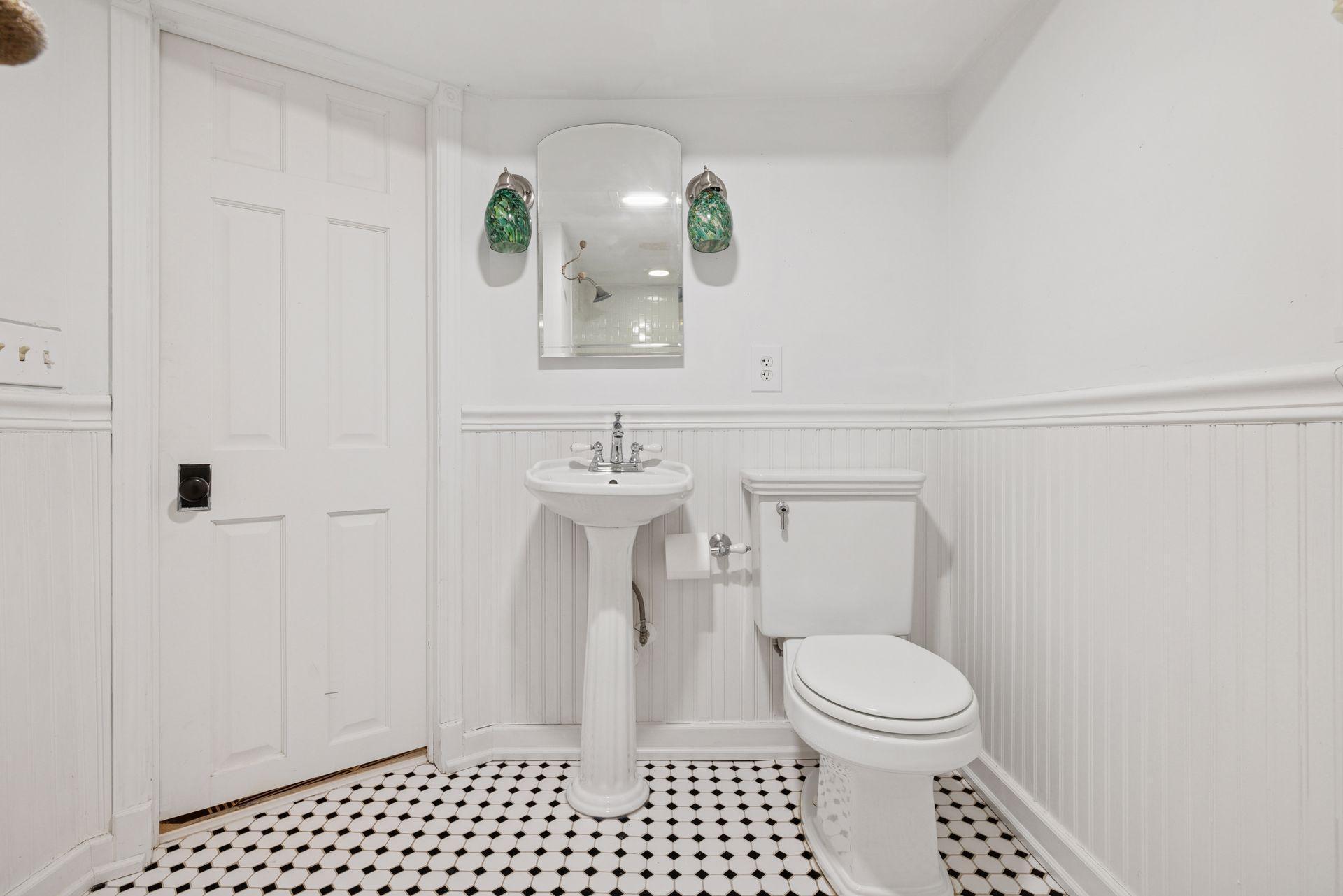 183 Maple Street Excelsior, MN 55331 - Photo 39 of 53