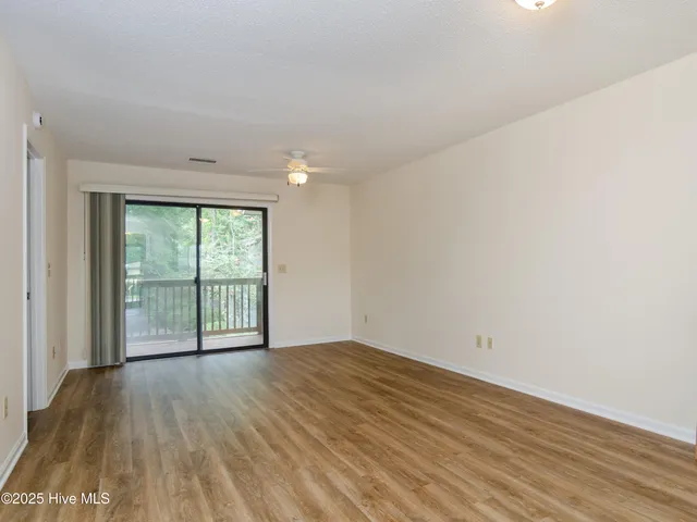 $1,300 | 3621 St Johns Court, Unit B, Wilmington, NC 28403