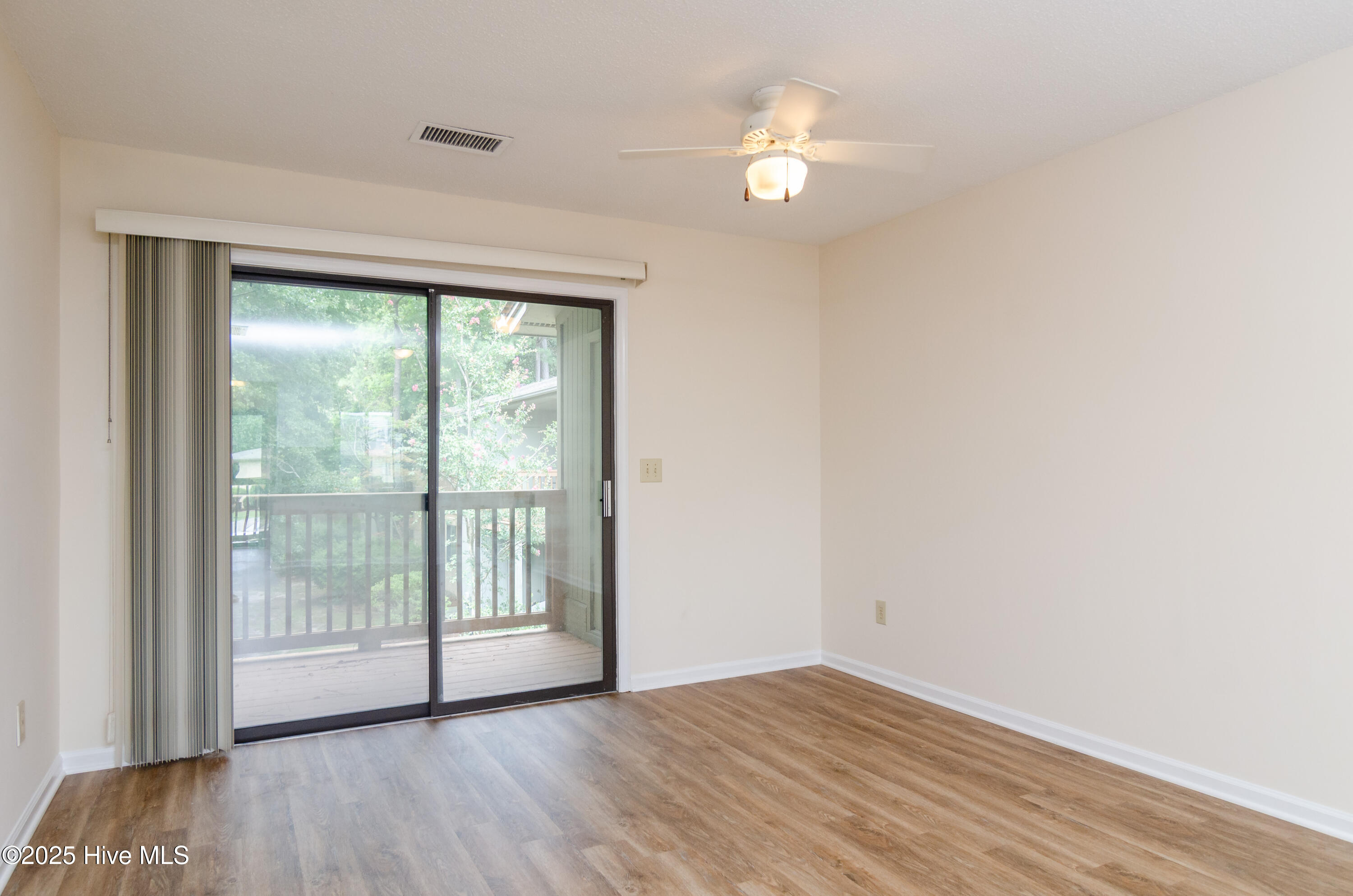 3621 St Johns Court, Unit B Wilmington, NC 28403 - Photo 10 of 22 3621-B Saint Johns-10