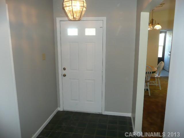 10529 Brief Road Charlotte, NC 28227 - Photo 3 of 16 Gallery Image 3