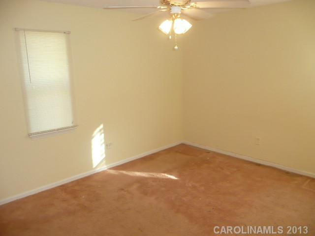 10529 Brief Road Charlotte, NC 28227 - Photo 8 of 16 Gallery Image 8