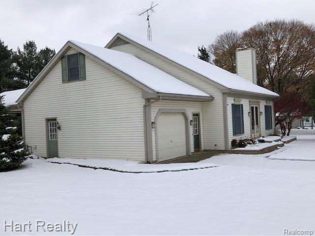 3335 North Branch Road North Branch, MI 48461 - Photo 41 of 42 IMG_2226.jpg