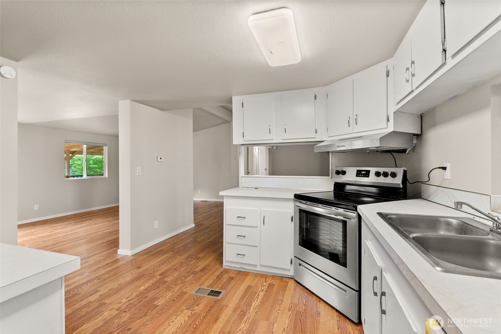 510 Duterrow Road Southeast, Unit 4 Olympia, WA 98513 - Photo 10 of 35