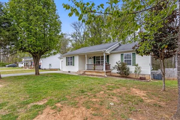 $235,000 | 110 Christopher Drive, Chickamauga, GA 30707