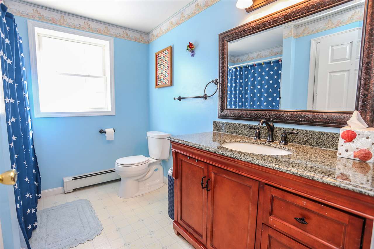 83 Walnut Hill Road Goffstown, NH 03045 - Photo 14 of 19