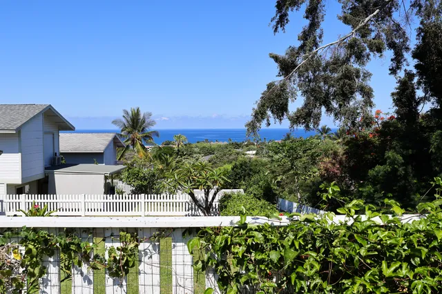 $950,000 | 76-206 Kealoha Street, Unit 2A, Kailua-Kona, HI 96740