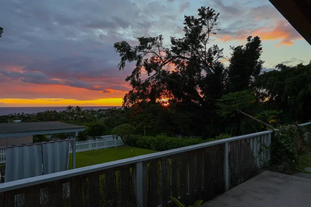 $950,000 | 76-206 Kealoha Street, Unit 2A, Kailua-Kona, HI 96740