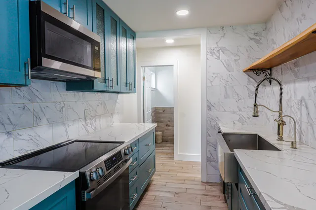 $950,000 | 76-206 Kealoha Street, Unit 2A, Kailua-Kona, HI 96740