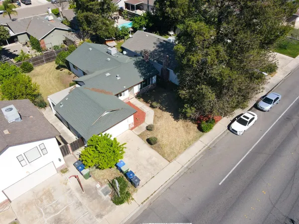$449,000 | 1465 West Tuolumne Road, Turlock, CA 95382