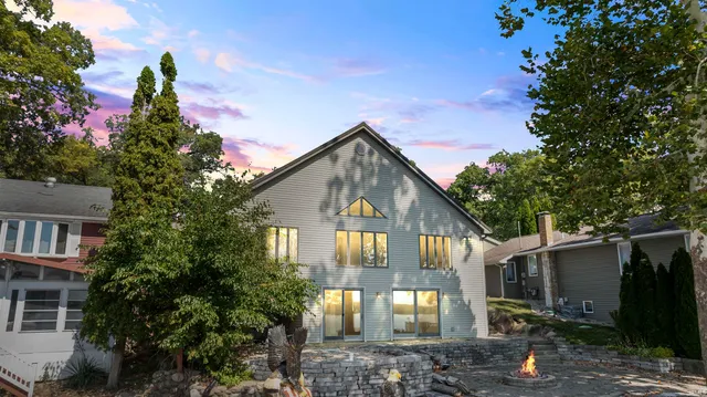 $749,500 | 7 Ems D7A Lane, Syracuse, IN 46567