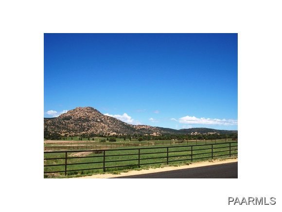 9390 North Callahan Road Prescott, AZ 86305 - Photo 6 of 11 Additional Photo