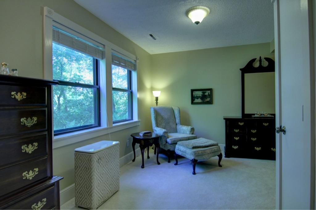 18808 Covington Road Minnetonka, MN 55345 - Photo 11 of 79 Gallery Image 11