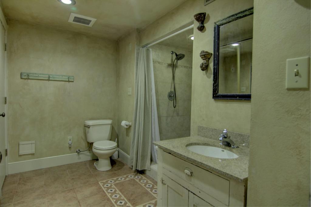 18808 Covington Road Minnetonka, MN 55345 - Photo 13 of 79 Gallery Image 13