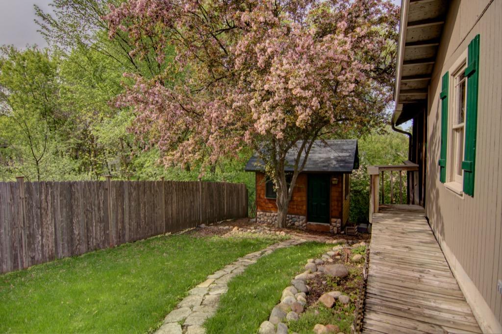 18808 Covington Road Minnetonka, MN 55345 - Photo 39 of 79 Gallery Image 39