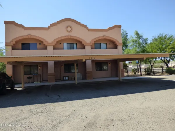 $1,450 | 1077 North Riverside Drive, Unit 1, Tucson, AZ 85745