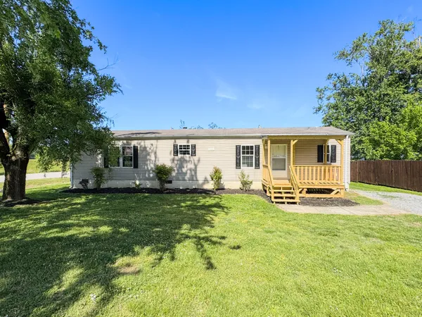 $159,900 | 500 Akersville Road, Lafayette, TN 37083