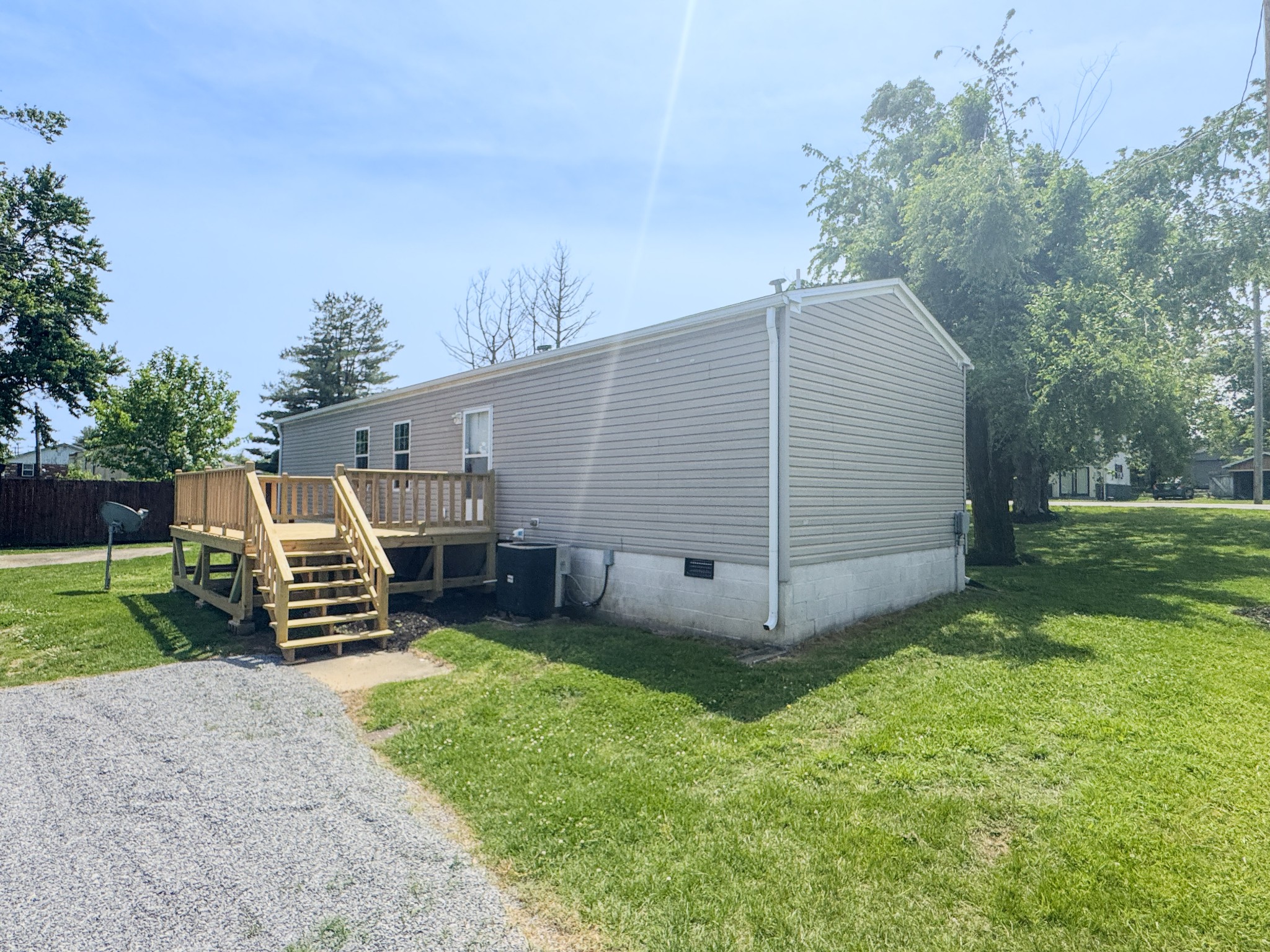 500 Akersville Road Lafayette, TN 37083 - Photo 6 of 28