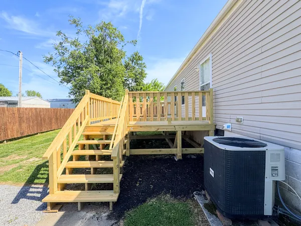 $159,900 | 500 Akersville Road, Lafayette, TN 37083