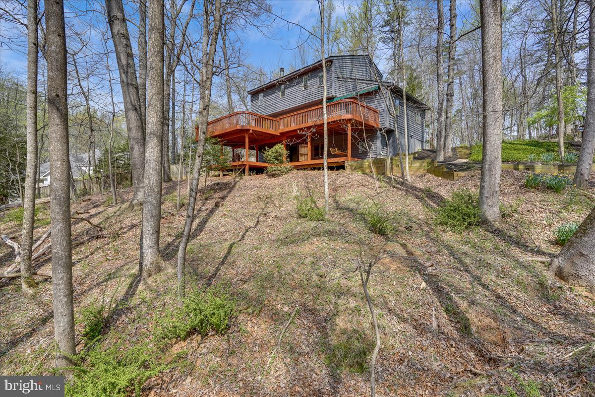 10431 Lawyers Road Vienna, VA 22181 - Photo 50 of 53 Gallery Image 50