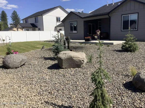 $669,000 | 16152 North Hadley Loop, Rathdrum, ID 83858