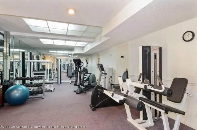 a picture of city view