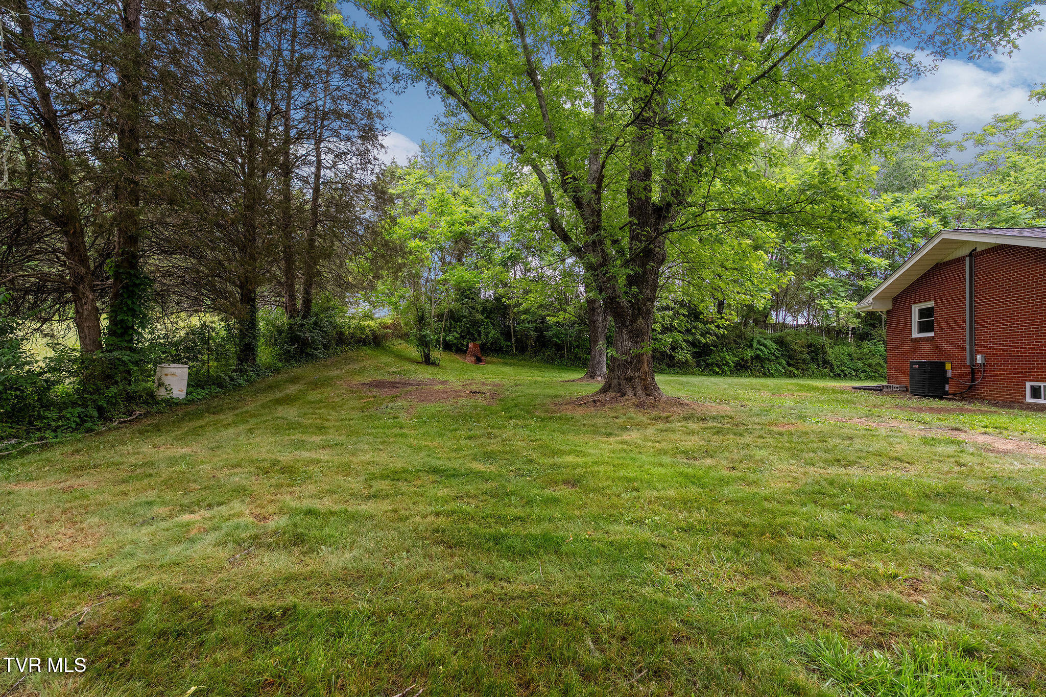 630 Briar Patch Lane Greeneville, TN 37745 - Photo 34 of 50 DSC03881