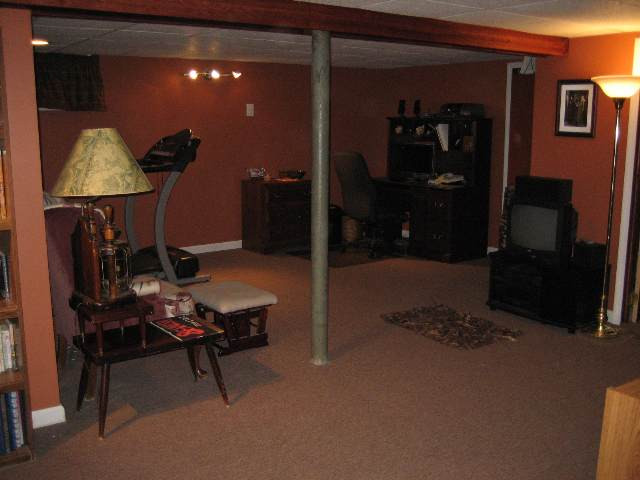 17 Upton Road Albany, NY 12208 - Photo 8 of 12 Photo 8