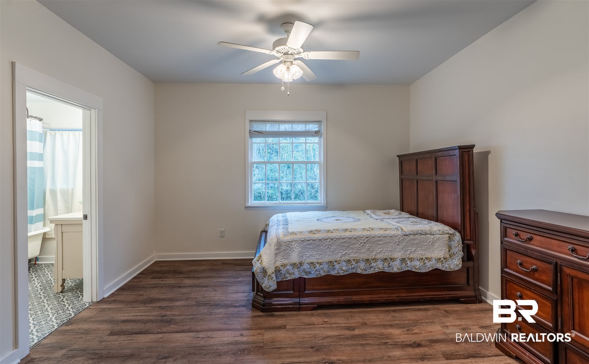 6601 Private Road 181 Eight Mile, AL 36613 - Photo 16 of 32 Master Bedroom