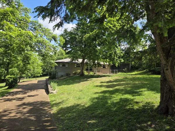 $424,900 | 608 Burgundy Drive, Madison, TN 37115