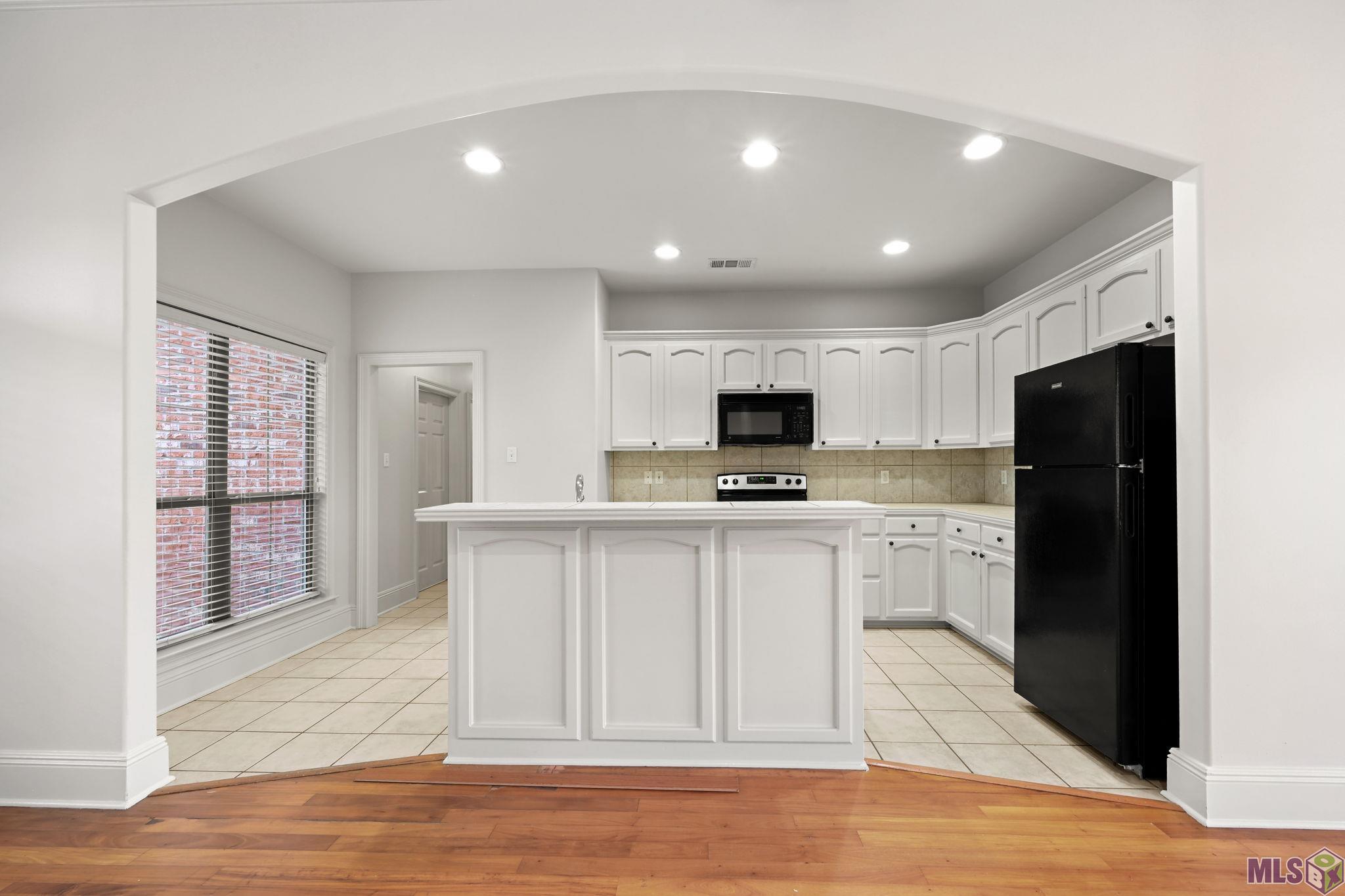 10325 Springpark Avenue Baton Rouge, LA 70810 - Photo 6 of 23