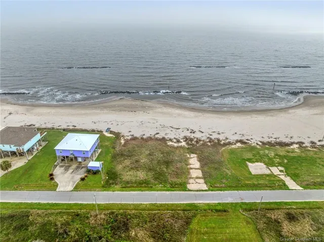 $120,000 | 120 Sarasota, Cameron, LA 70631