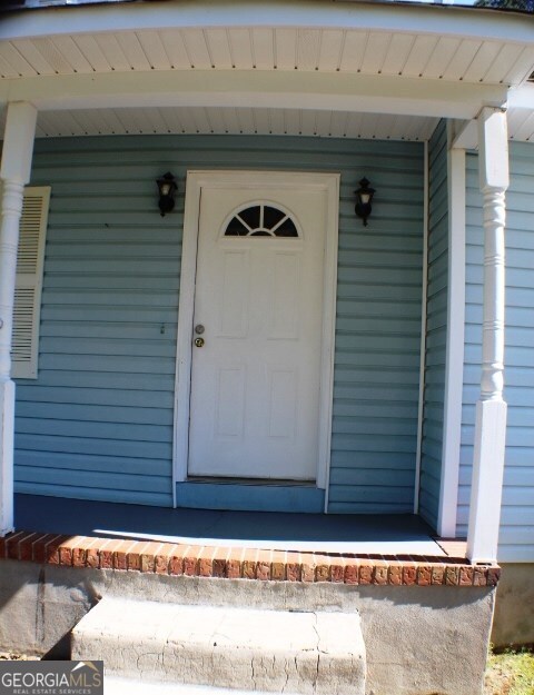 118 Whipoorwill Way Dublin, GA 31021 - Photo 5 of 28 a front view of a house