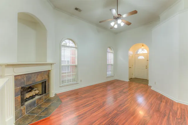 $239,900 | 2715 Bending Elm Drive, Memphis, TN 38016