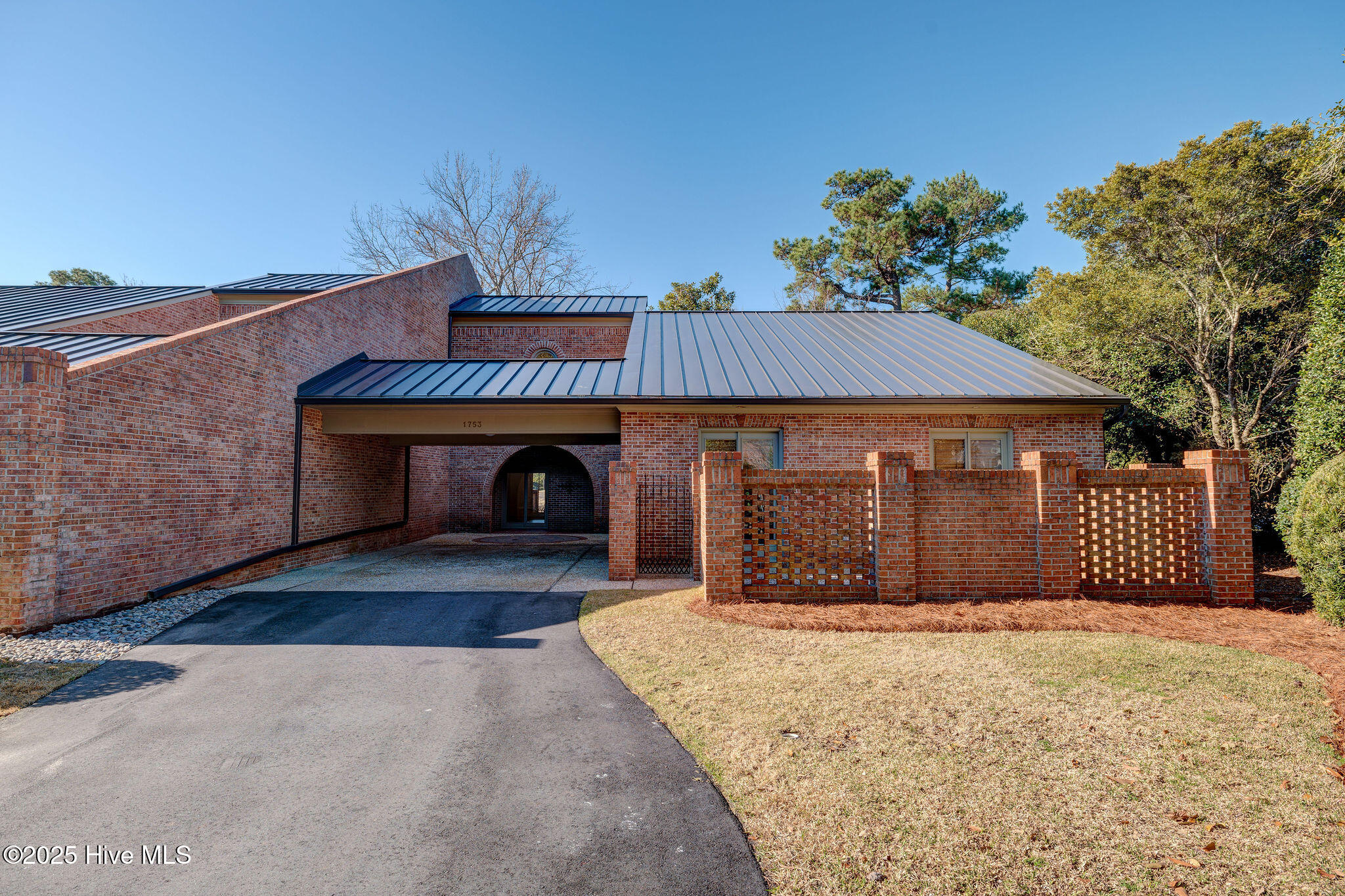 1753 Signature Place Wilmington, NC 28405 - Photo 2 of 50 1753SignaturePlace-2