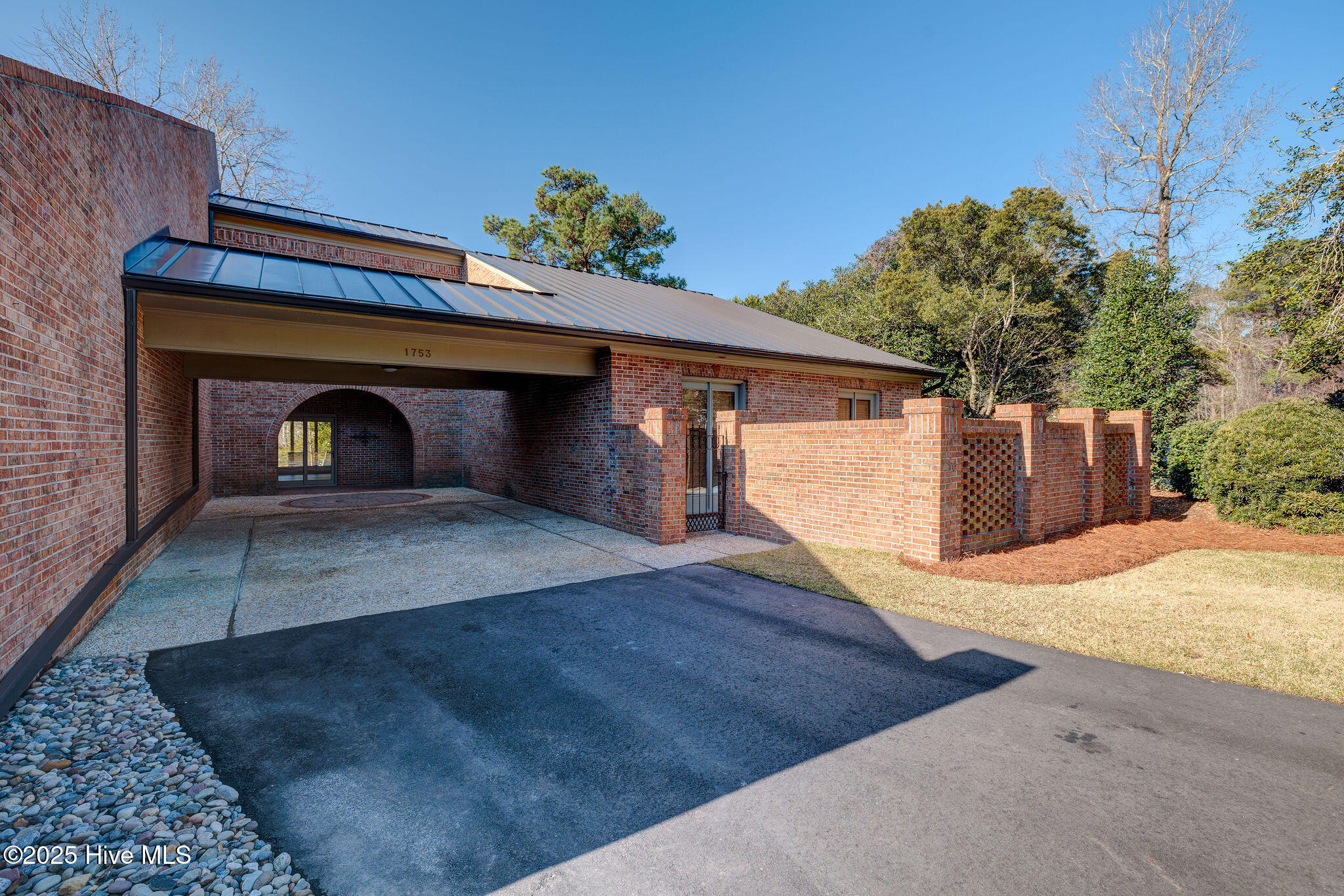 1753 Signature Place Wilmington, NC 28405 - Photo 3 of 50 1753SignaturePlace-3