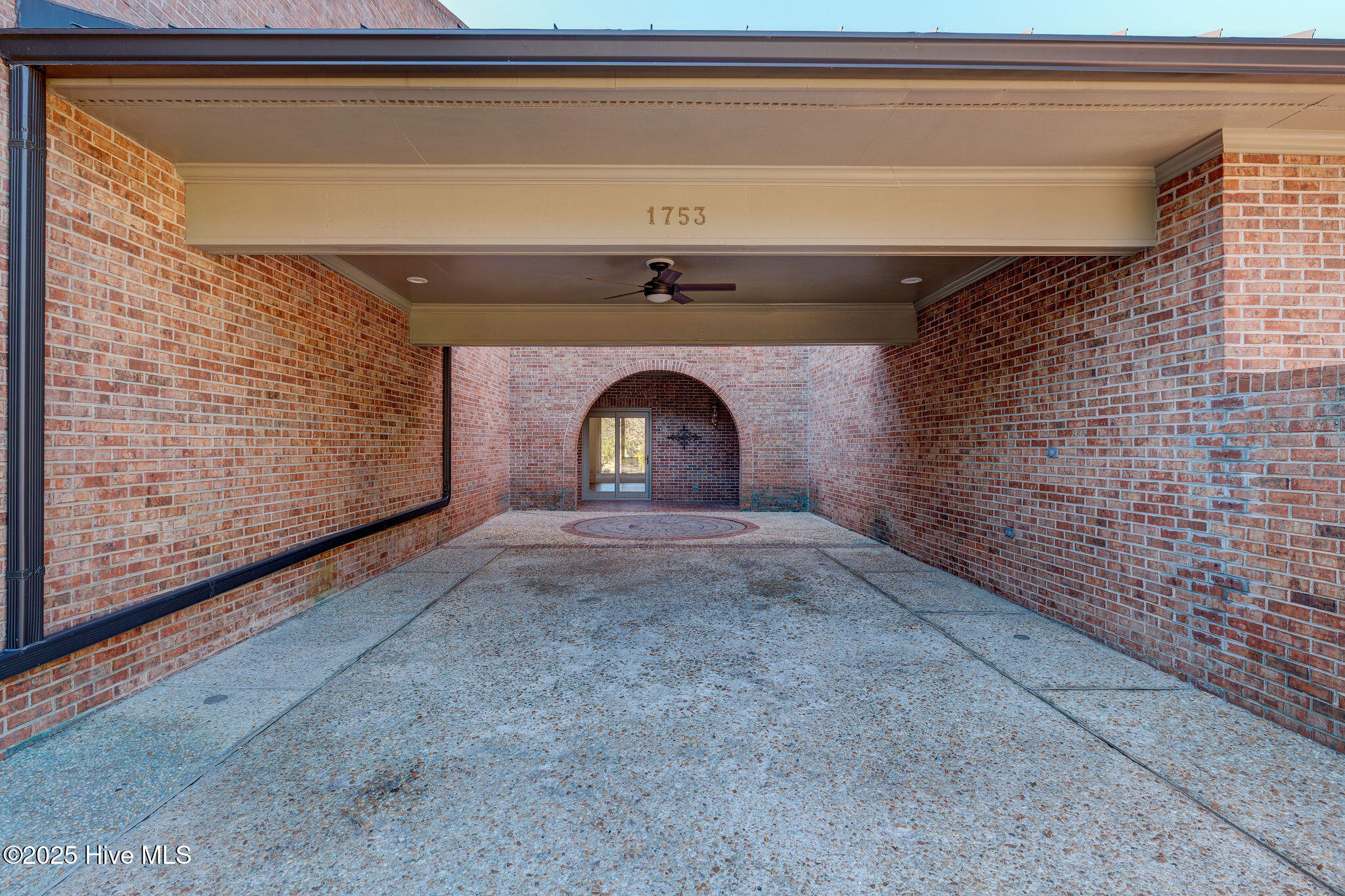 1753 Signature Place Wilmington, NC 28405 - Photo 4 of 50 1753SignaturePlace-4