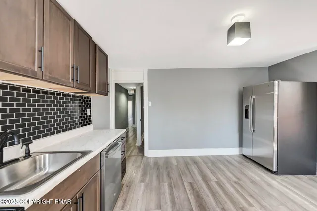 $1,400 | 128 East Broad Street, Unit 128C, Tamaqua, PA 18252