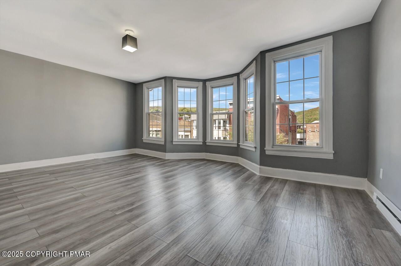 128 East Broad Street, Unit 128C Tamaqua, PA 18252 - Photo 3 of 35 126-128 E Broad St 46 - 3rd Floor Large