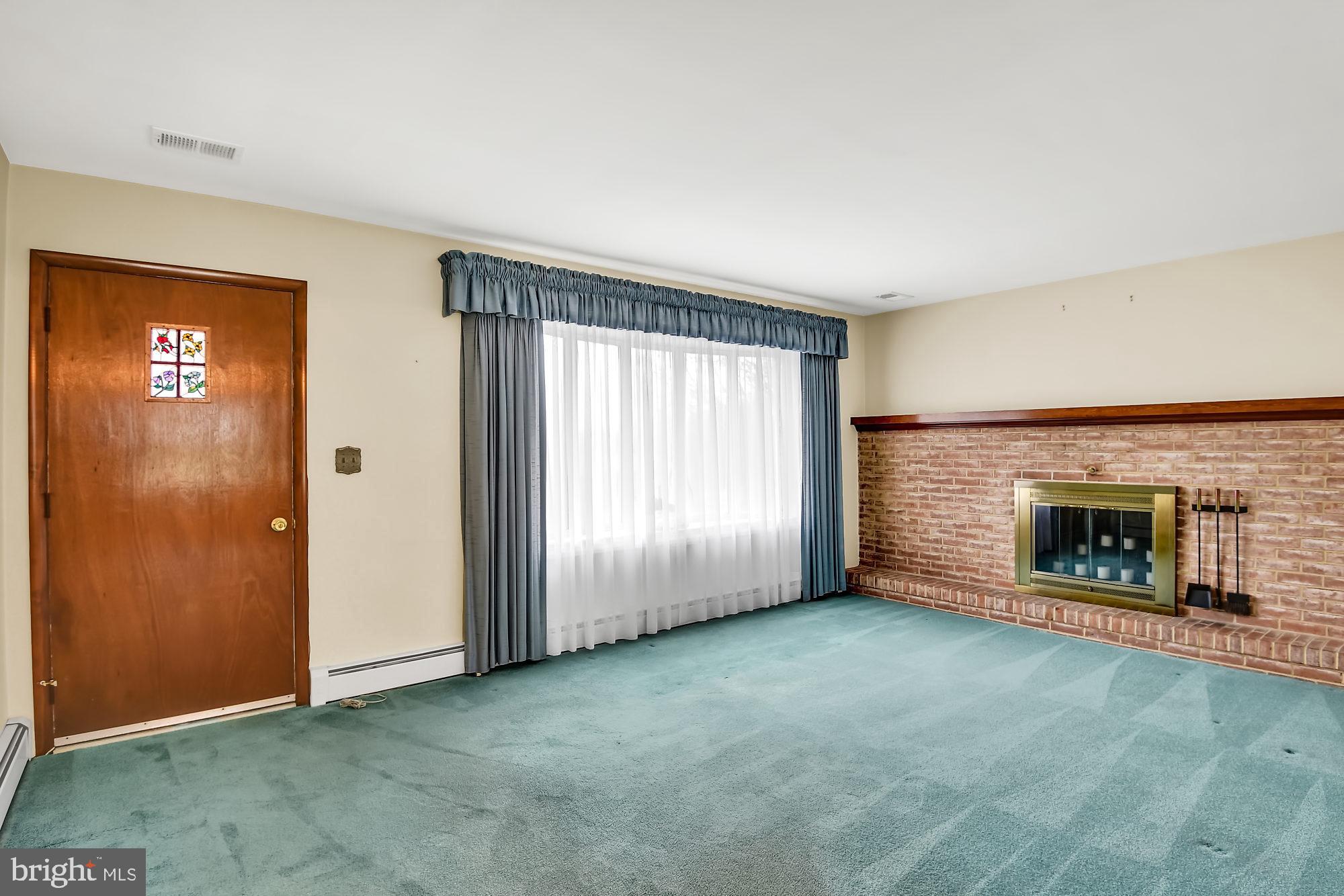 2107 Woodview Road Finksburg, MD 21048 - Photo 2 of 26