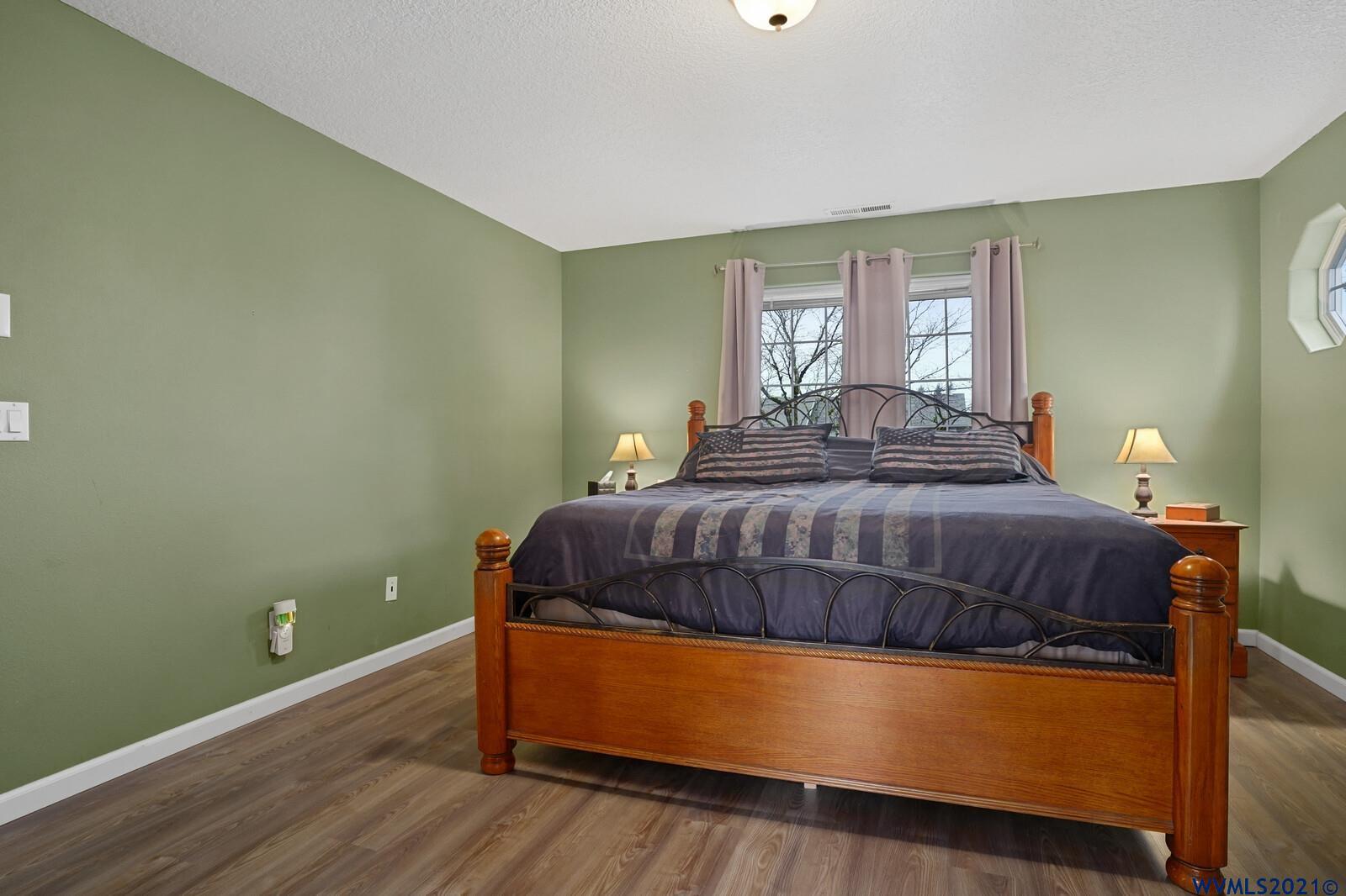 1555 Shaff Road Southeast Stayton, OR 97383 - Photo 24 of 36 Gallery Image 24